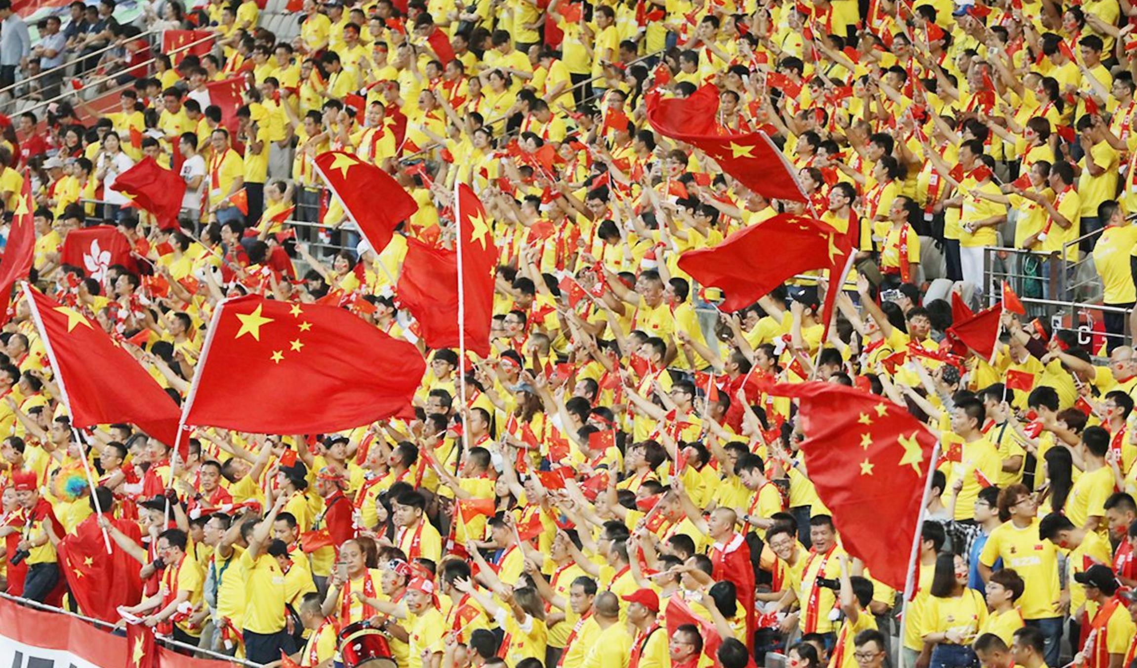 大赛中中国队表现抢眼，引发球迷关注